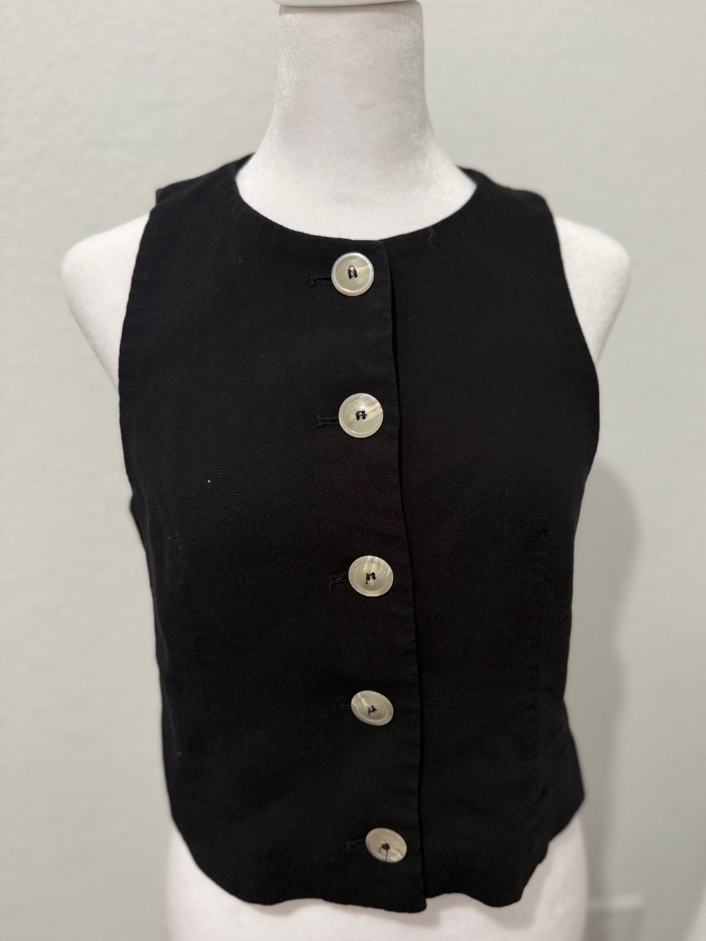 Zara Black Button-Front Vest – Women’s Medium
